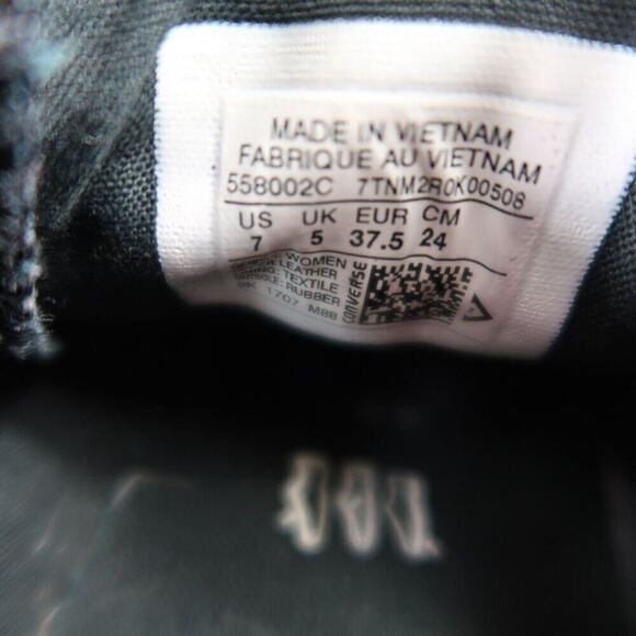 Converse Shoes Womens 7 Sneakers Chuck Taylor Patent Leather All Star Black Low - Picture 8 of 13